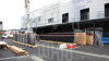 Installation d'un ecran LED fullcolor de 60 m� en fa�ade du magasin Leclerc de Chinon.